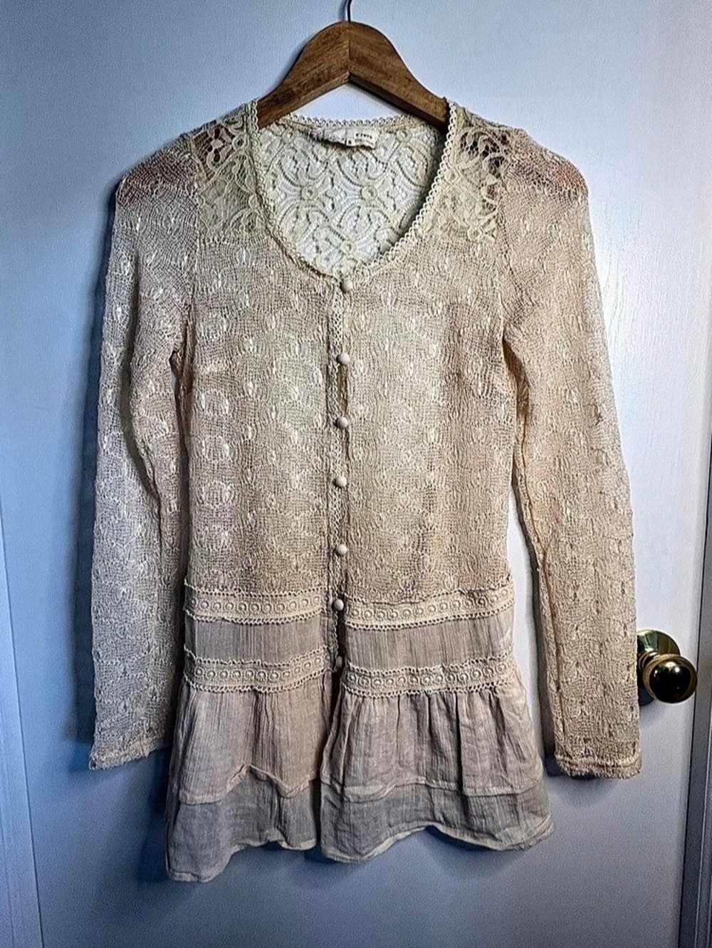 a'reve Sz S Lace Peplum Blouse in Cream Fairy Cottagecore Coquette Delicate Boho